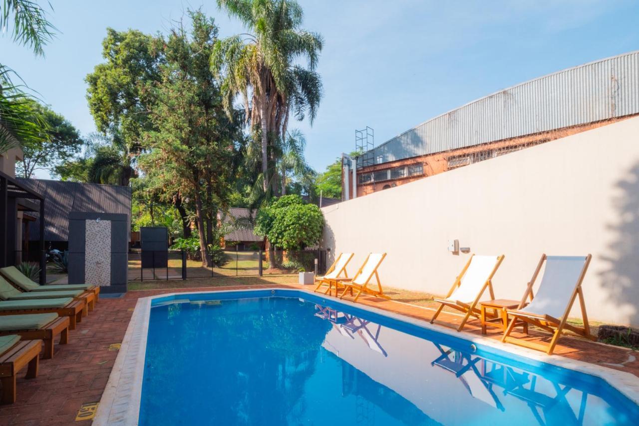 Palma Real Bungalow Puerto Iguazú Buitenkant foto